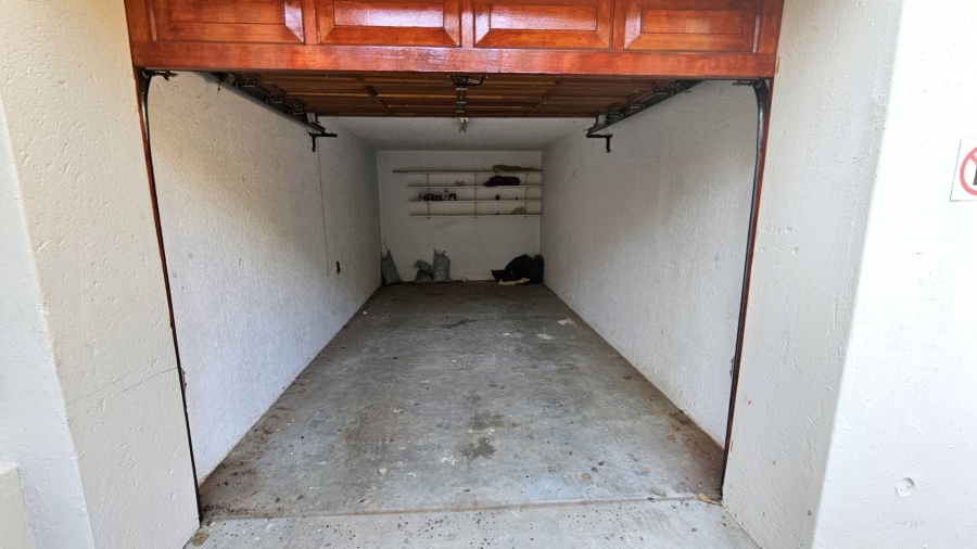 4 Bedroom Property for Sale in Kosmos North West